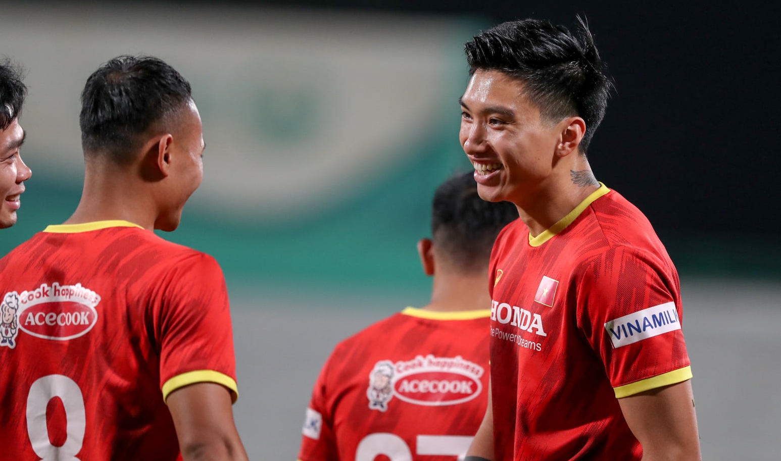 ĐT Việt Nam bất ngờ thăng hạng trên BXH FIFA