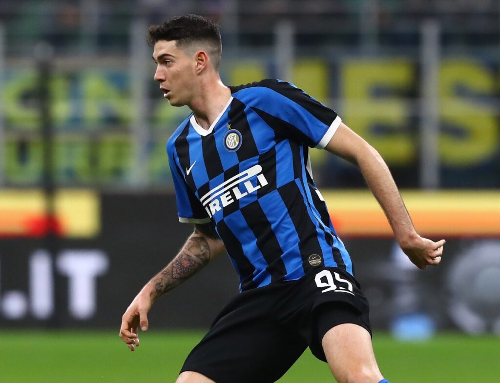 Inter Milan gia hạn hợp đồng thành công với Alessandro Bastoni